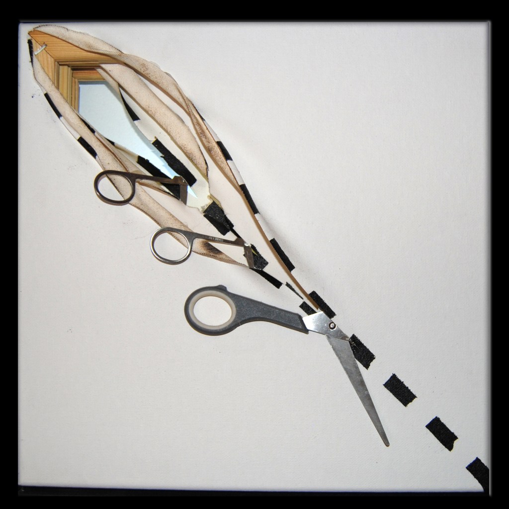 Corto infinito con una tijera... otra... otra...